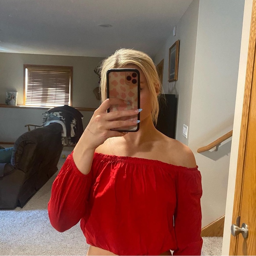 Brandy Melville off the shoulder long sleeve